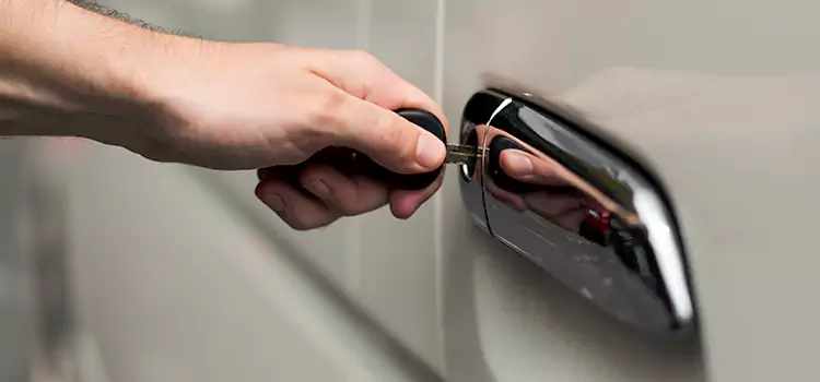 Why Choose Our Auto Locksmith Team in Burien, WA?