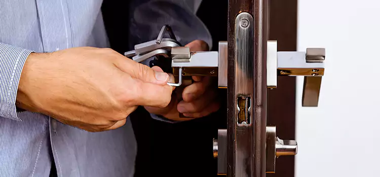 Commercial Door Lock Repair Burien